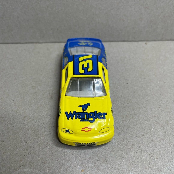 Dale Earnhardt Jr. #31 Wrangler Car Monte Carlo 1:64 Hasbro Race Car 1999 Vin - Picture 3 of 11